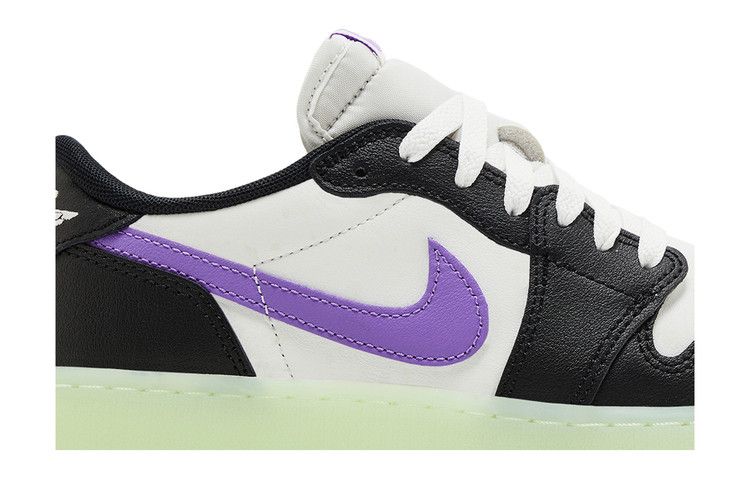 Jordan 1 Retro Low OG Black Raspberry (GS)