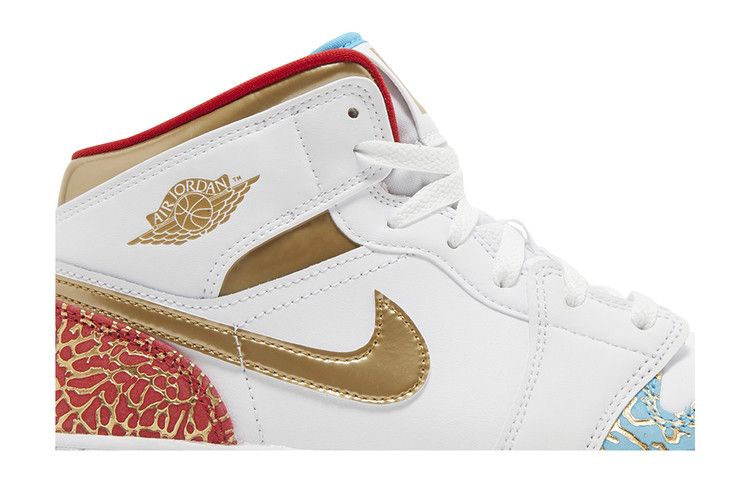 Jordan 1 Mid Sneaker School NC to Chicago (GS)