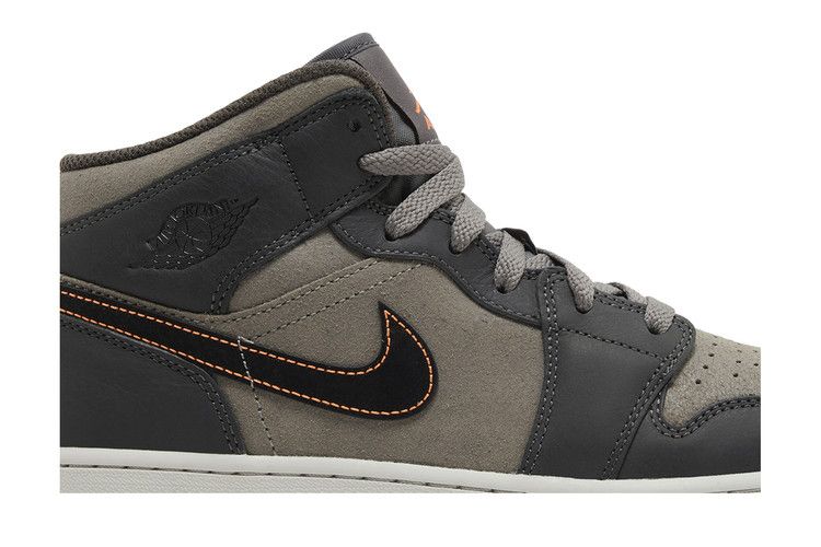 Jordan 1 Mid SE Night Stadium (GS)