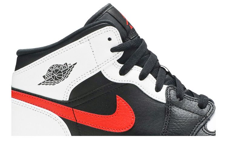 Jordan 1 Mid White Black Chile Red (GS)