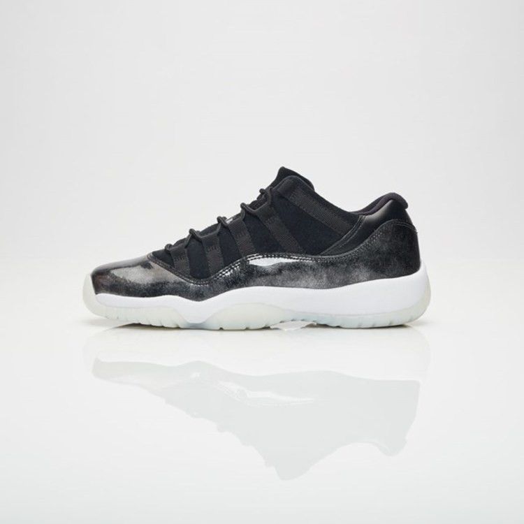 Jordan 11 Retro Low Barons (GS)