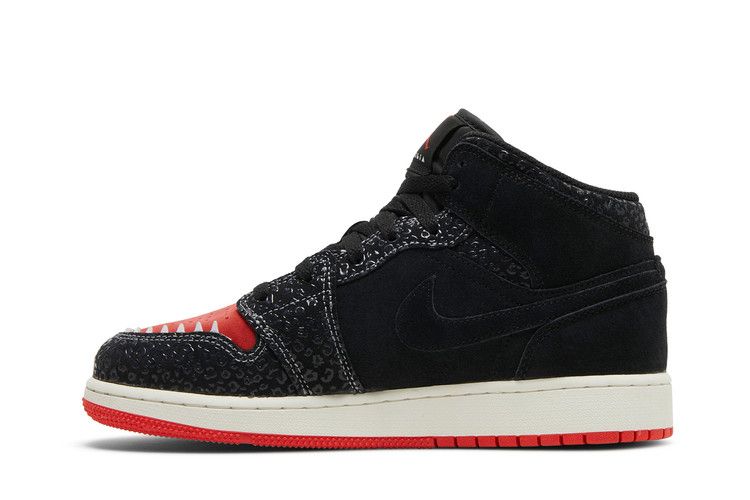 Jordan 1 Mid Siempre Familia (GS)