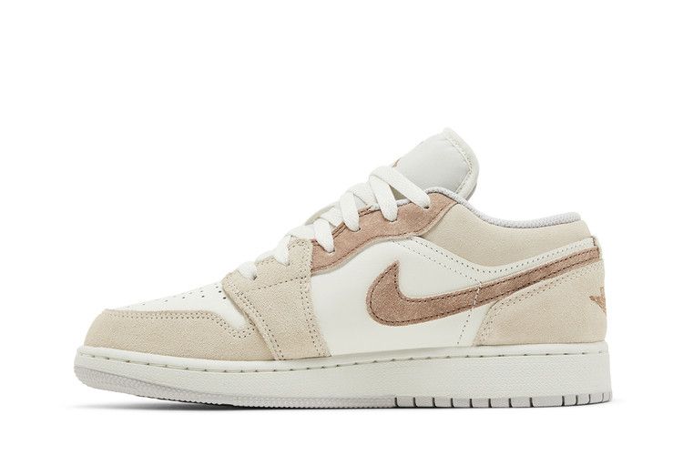 Jordan 1 Low SE Legend Light Brown (GS)