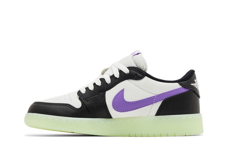 Jordan 1 Retro Low OG Black Raspberry (GS)