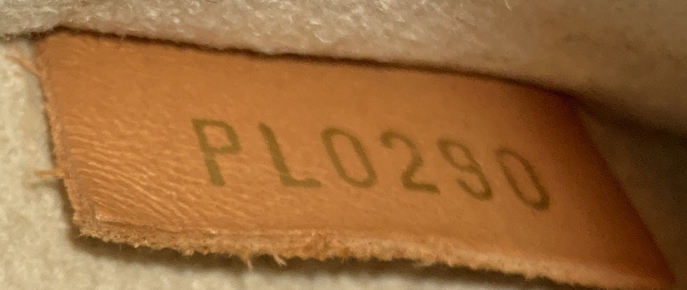 Boite Chapeau Souple Bag Damier PM