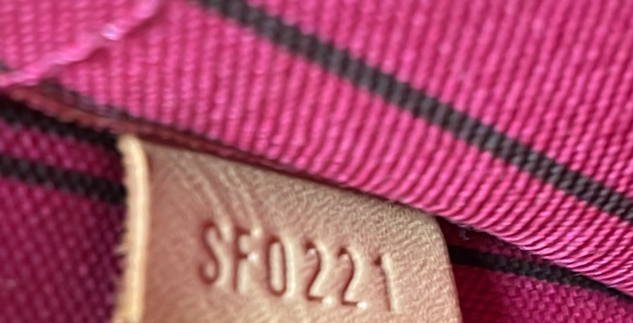 Neverfull Pochette Monogram Canvas Large