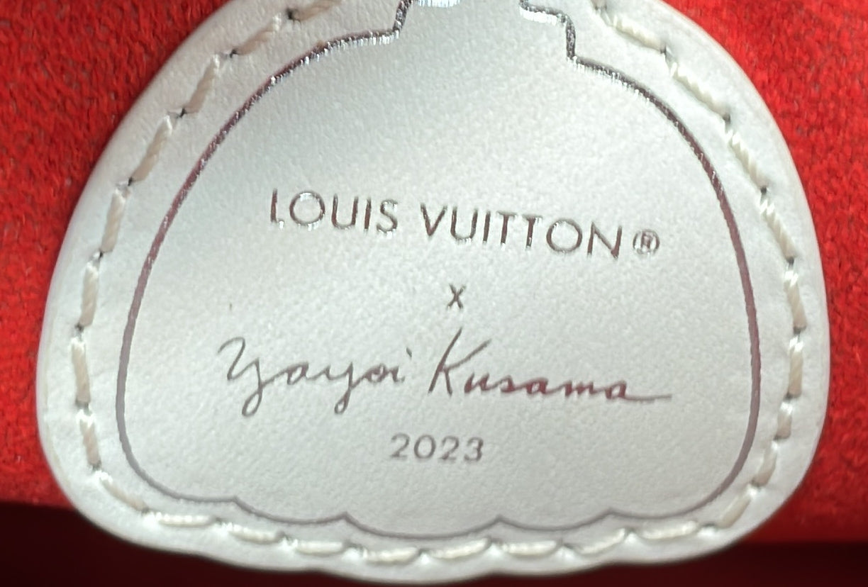 OnTheGo Tote Yayoi Kusama Infinity Dots Monogram Empreinte Giant PM