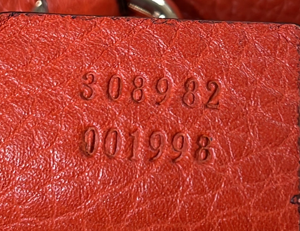 Soho Chain Strap Shoulder Bag Leather Medium