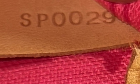 Neverfull Tote Limited Edition Monogram Roses MM