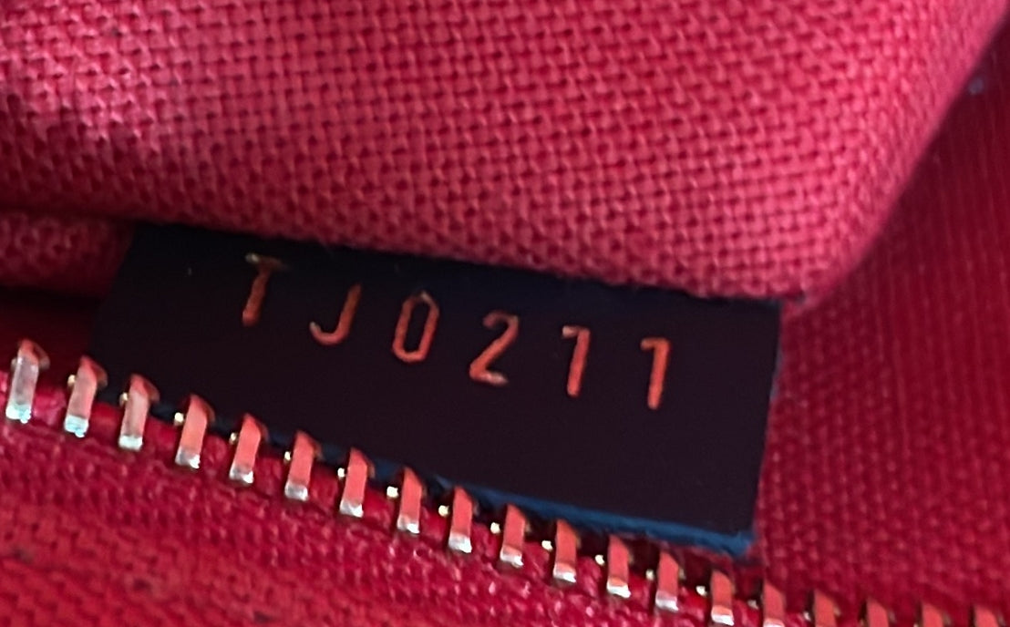 OnTheGo Tote Reverse Monogram Giant GM