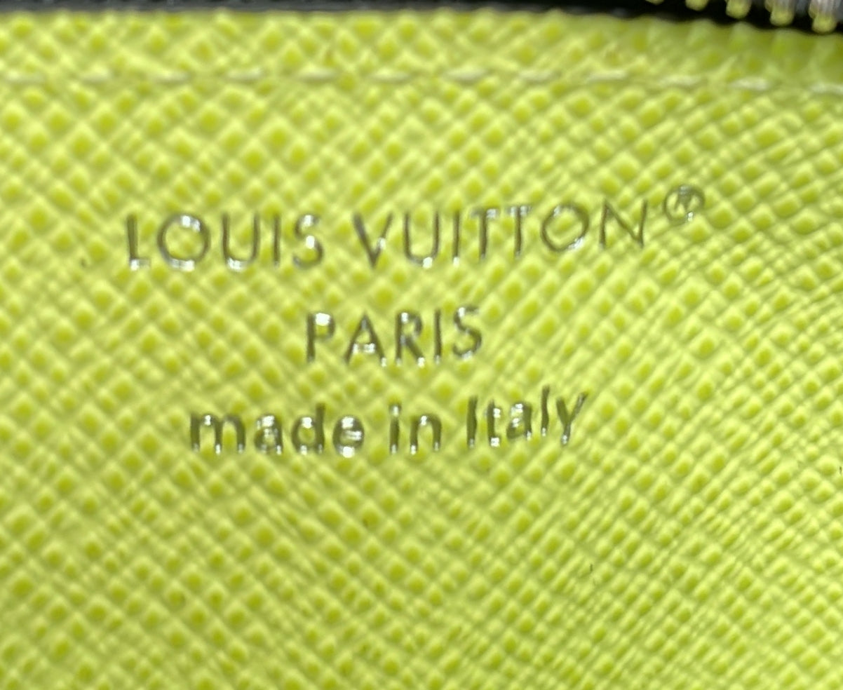 Coin Card Holder Monogram Taigarama