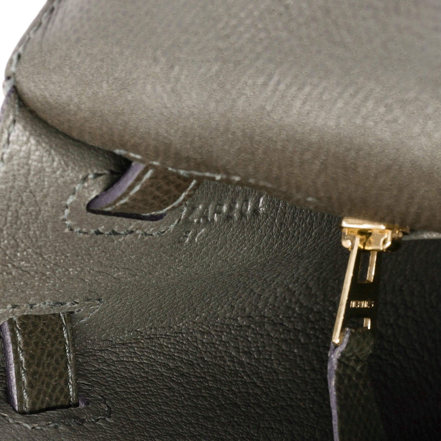 Kelly Handbag Vert Maquis Epsom with Gold Hardware 25