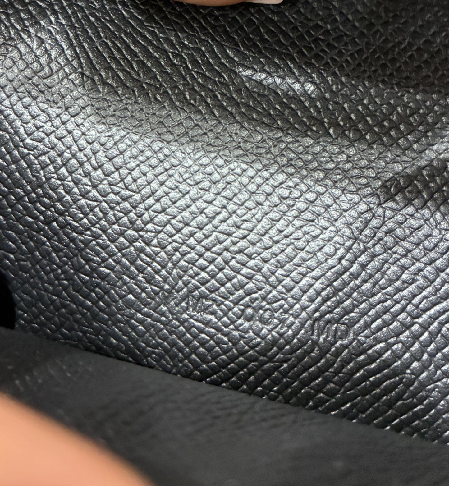 Kelly Pocket Compact Wallet Epsom