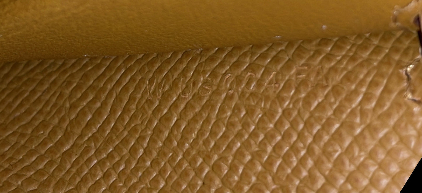 Kelly To Go Wallet Epsom