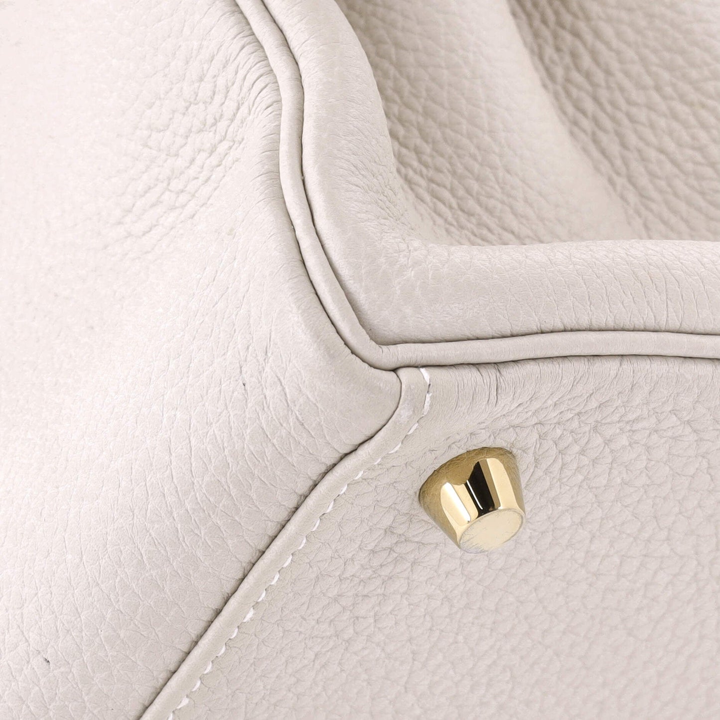 Kelly Handbag Light Togo with Gold Hardware 28