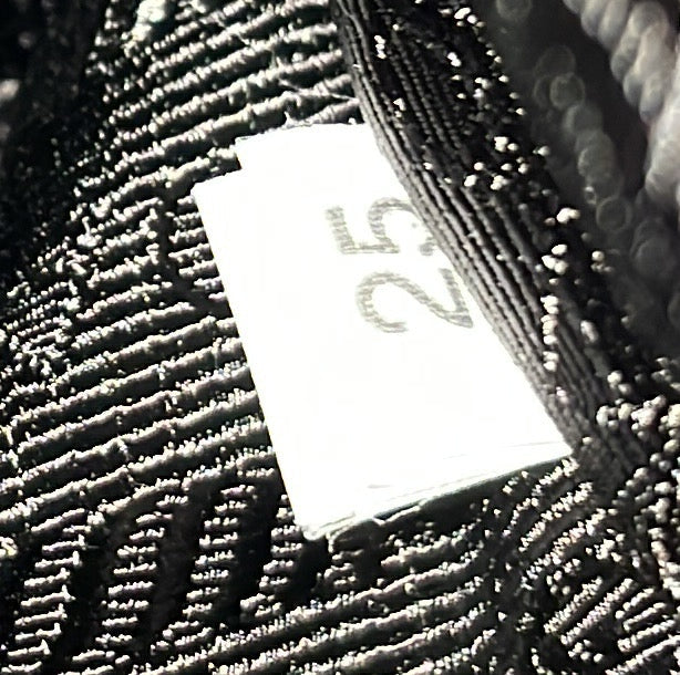 Re-Edition 2002 Shoulder Bag Leather