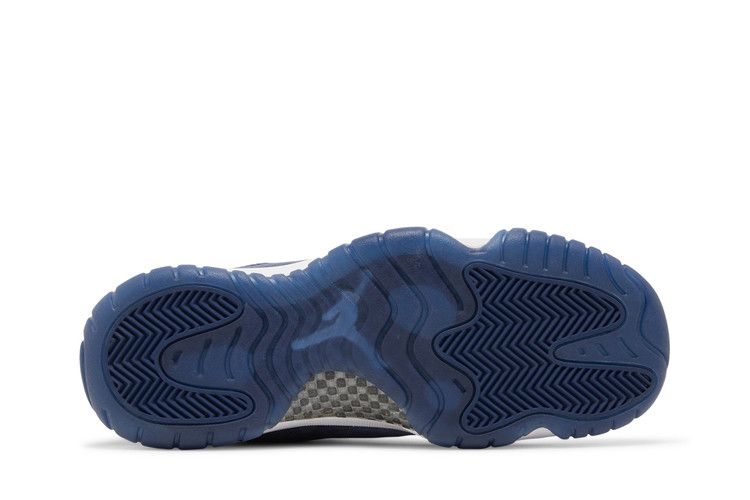Jordan 11 Retro Midnight Navy (Women's)