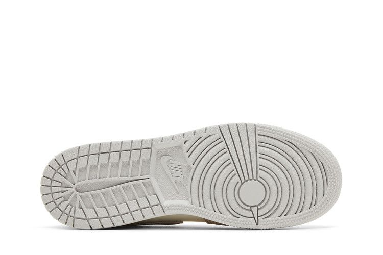 Jordan 1 Low SE Legend Light Brown (GS)