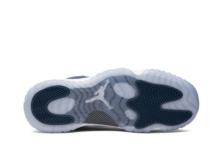 Jordan 11 Retro Low Snake Navy (2019) (GS)