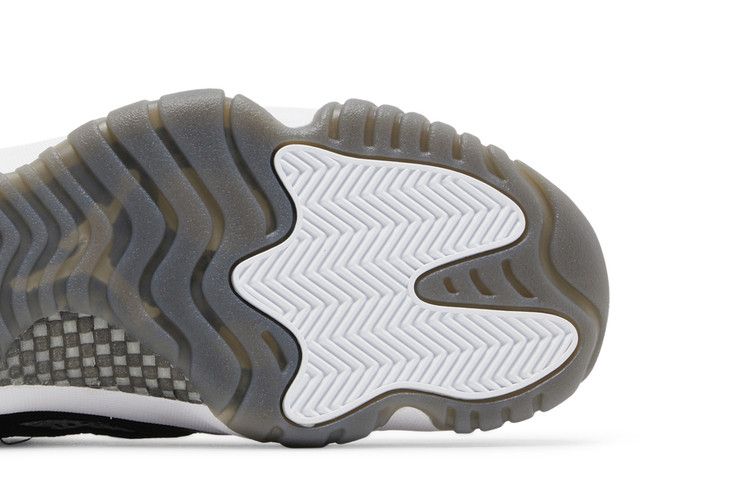 Jordan 11 Retro Low IE Craft Black White