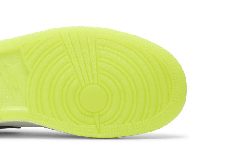 Jordan 1 Low SE Warped Swoosh (GS)