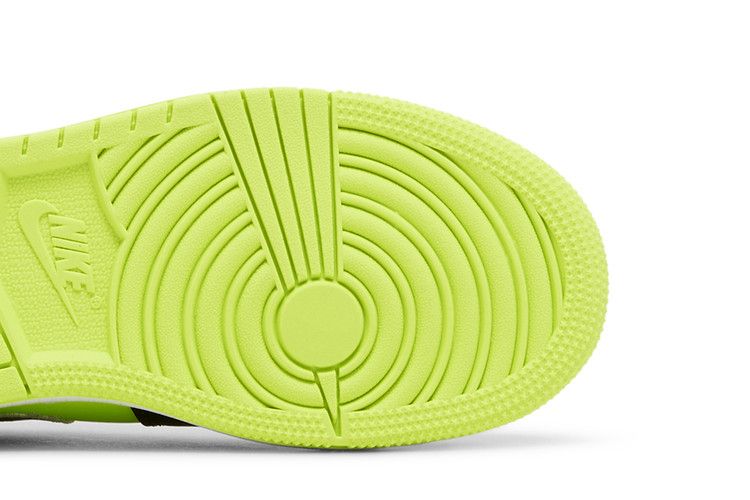 Jordan 1 Low SE Black Cat Volt (GS)
