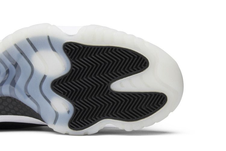 Jordan 11 Retro Low Barons