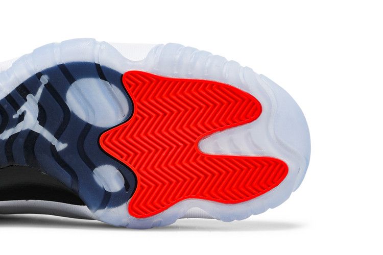 Jordan 11 Adapt White