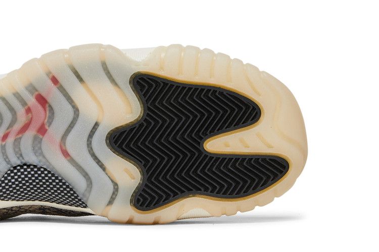 Jordan 11 Retro Low Snake Light Bone (GS)