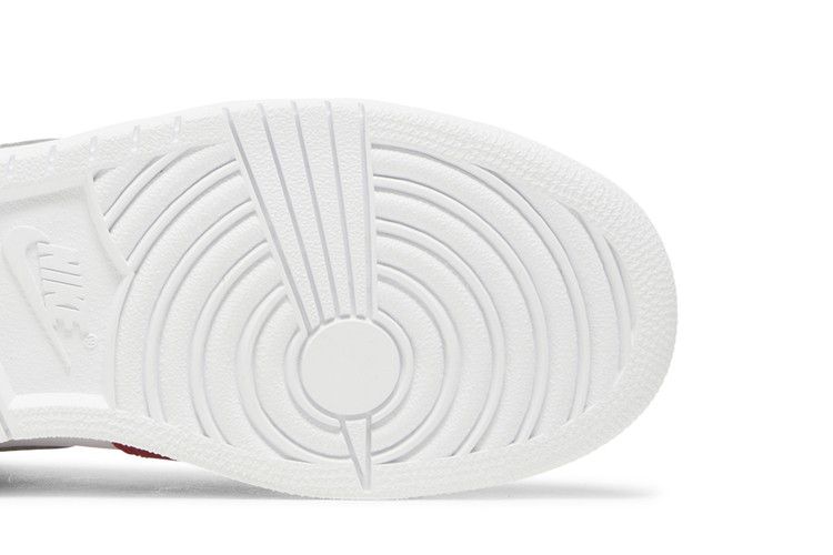 Jordan 1 Retro High Silver Medal (GS)
