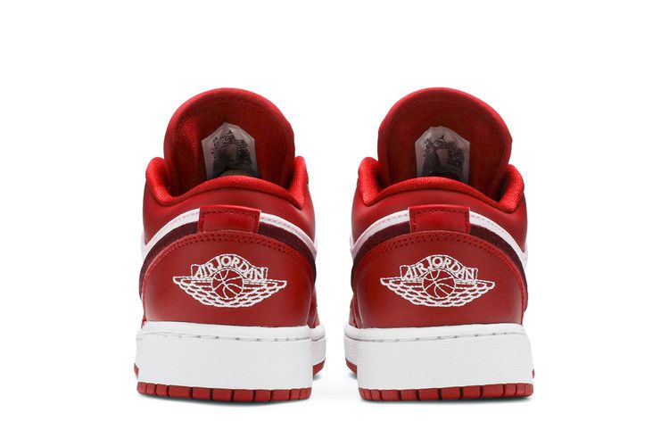 Jordan 1 Low SE Red Quilt (GS)