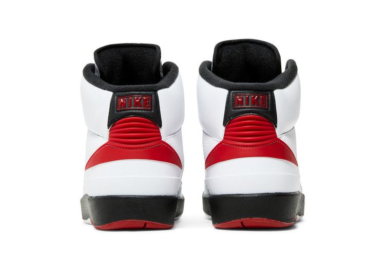 Jordan 2 Retro OG Chicago (2022)