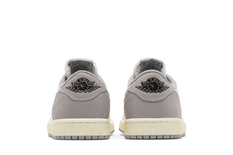Jordan 1 Retro Low OG Atmosphere Grey