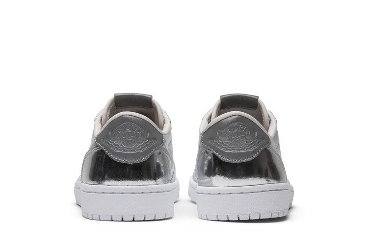 Jordan 1 Retro Low Pinnacle Metallic Silver