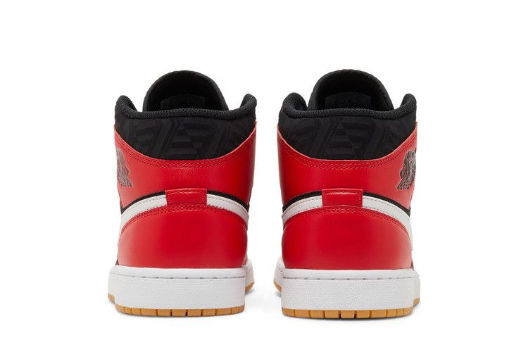 Jordan 1 Mid SE Christmas