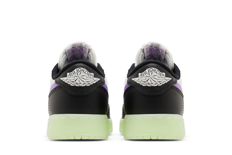 Jordan 1 Retro Low OG Black Raspberry (GS)