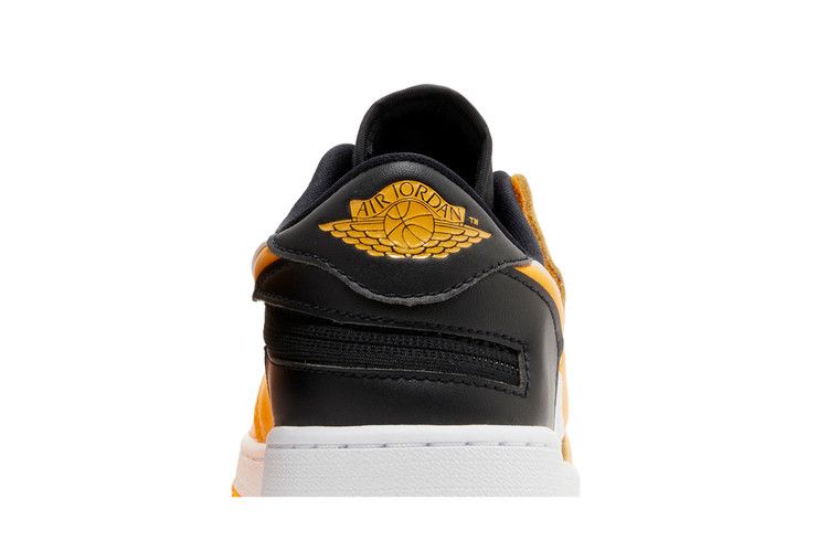 Jordan 1 Low FlyEase Taxi White (GS)