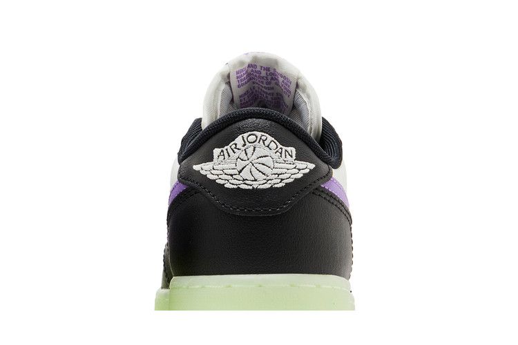 Jordan 1 Retro Low OG Black Raspberry (GS)