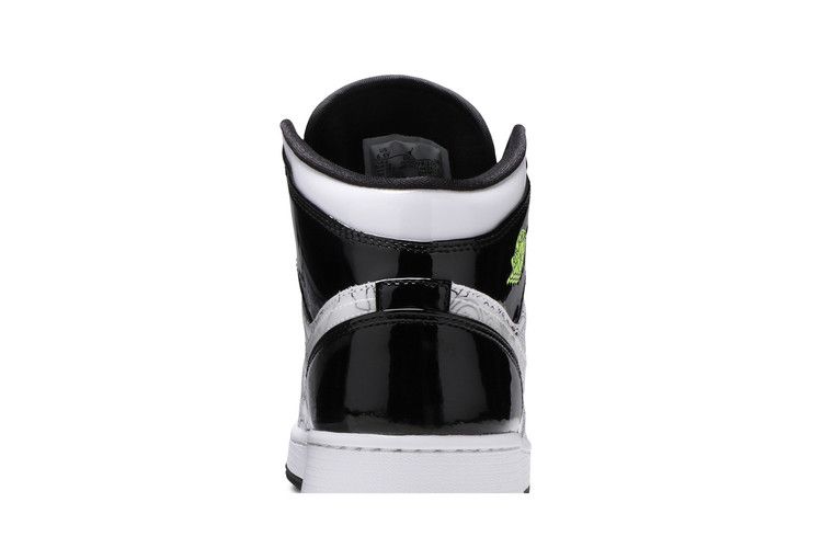 Jordan 1 Mid SE DIY (GS)
