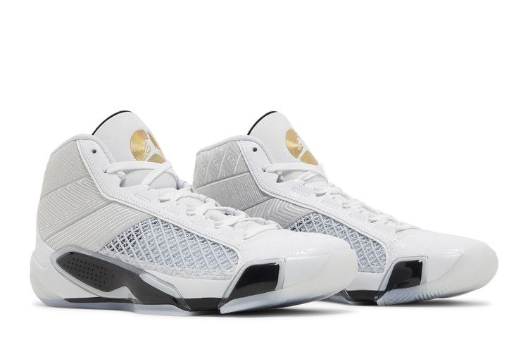 Jordan 38 FIBA (Clear Sole)