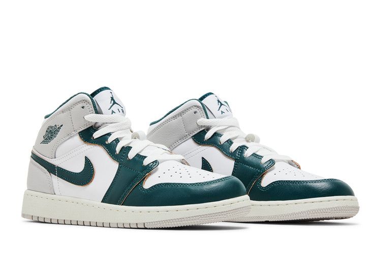 Jordan 1 Mid SE Oxidized Green (GS)