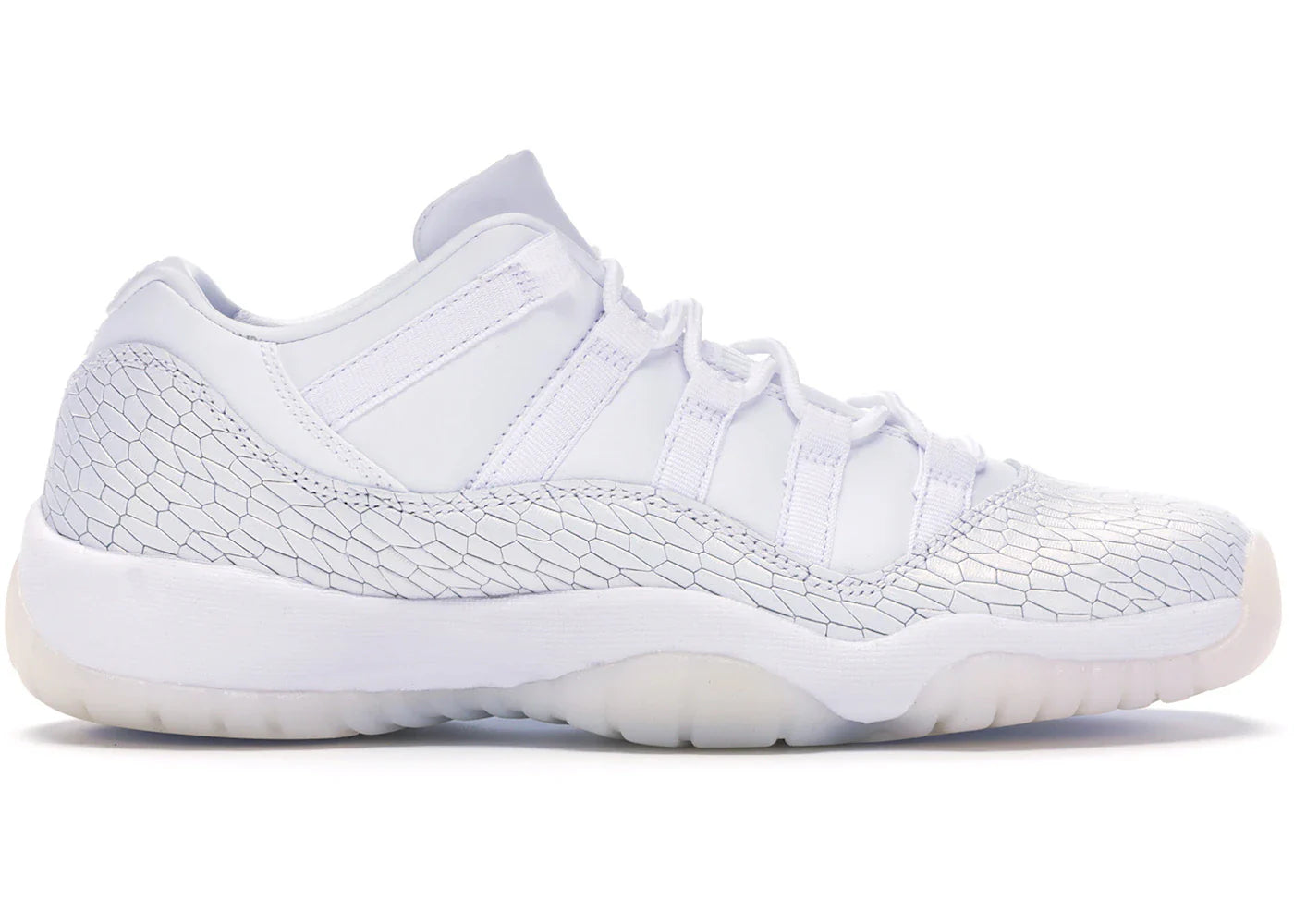Jordan 11 Retro Low Heiress Pure Platinum (GS)