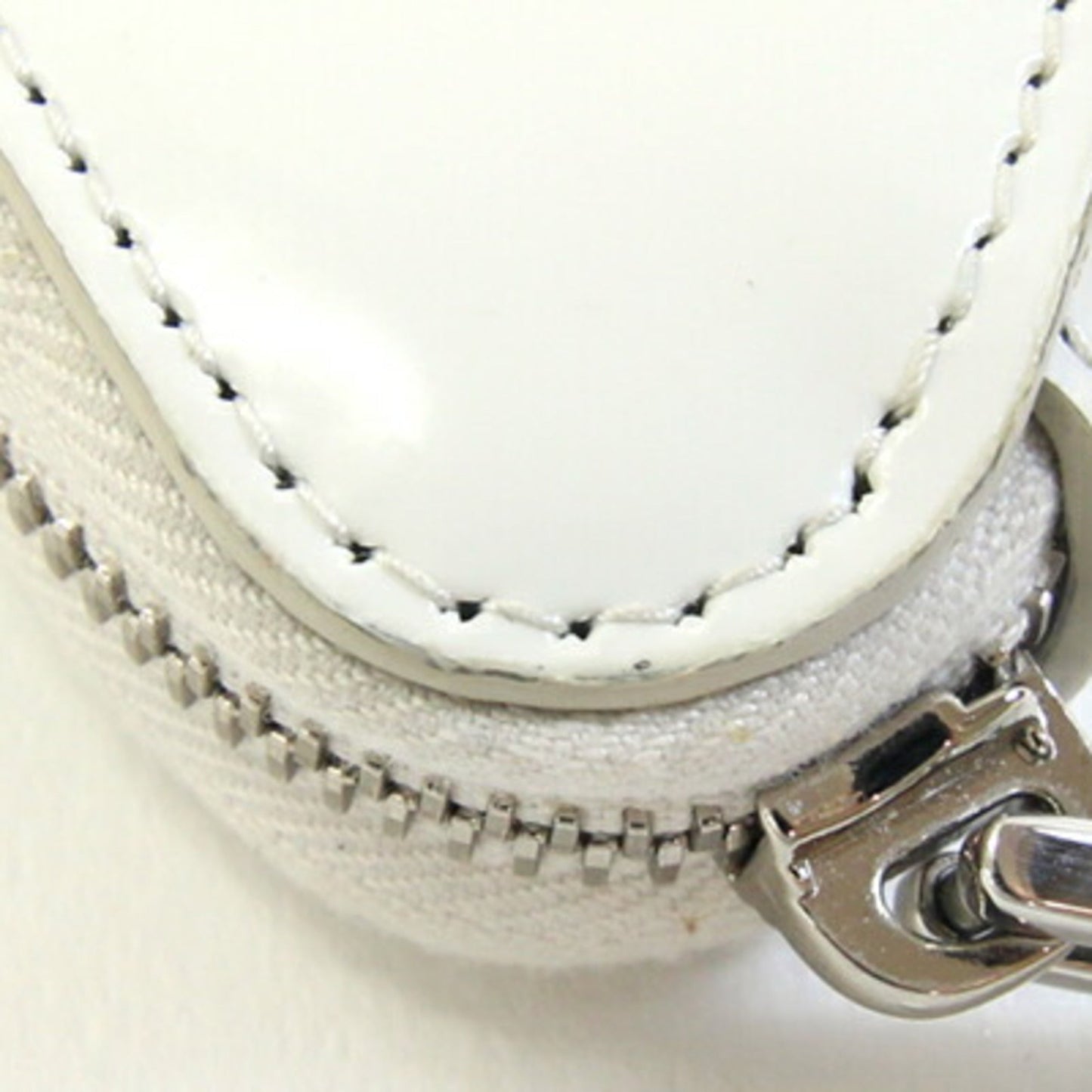 Charm White Leather Handbag Charm