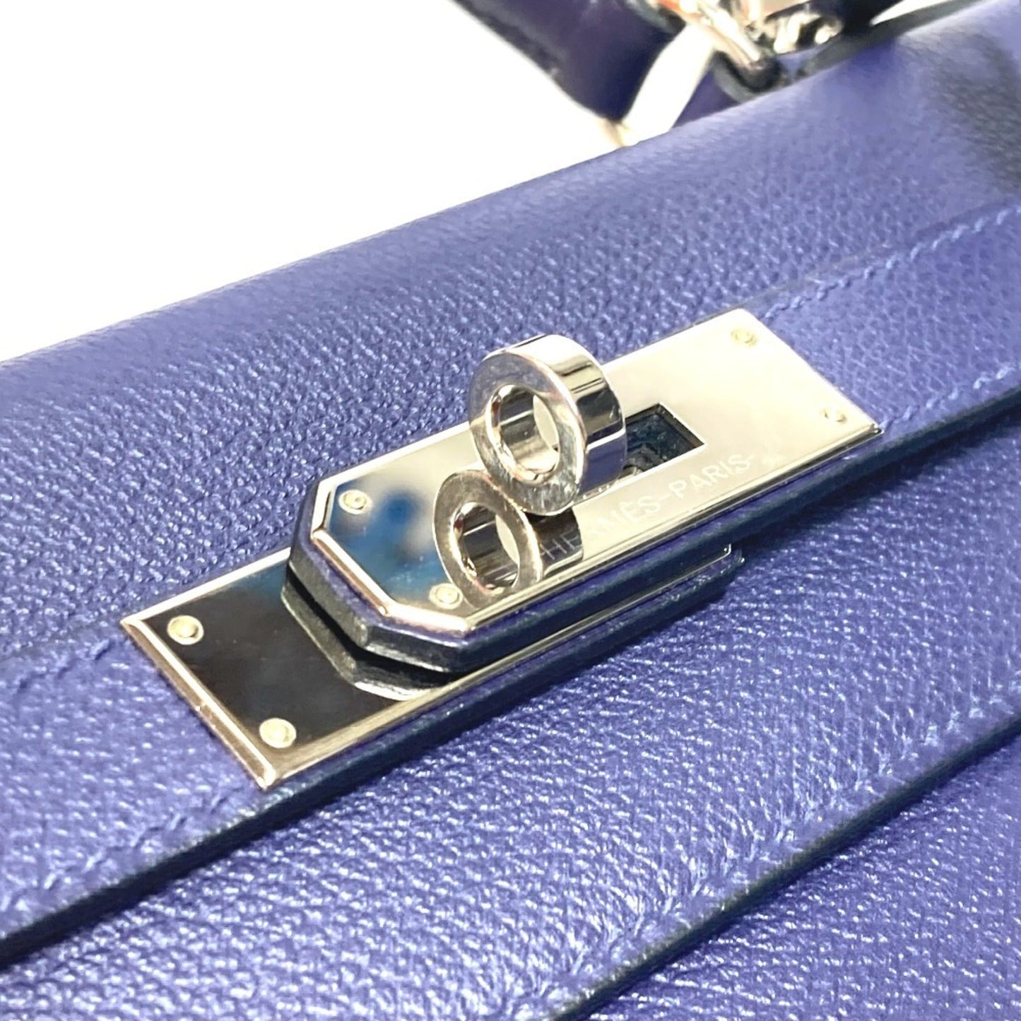 Kelly Handbag Verso Evercolor with Palladium Hardware 28