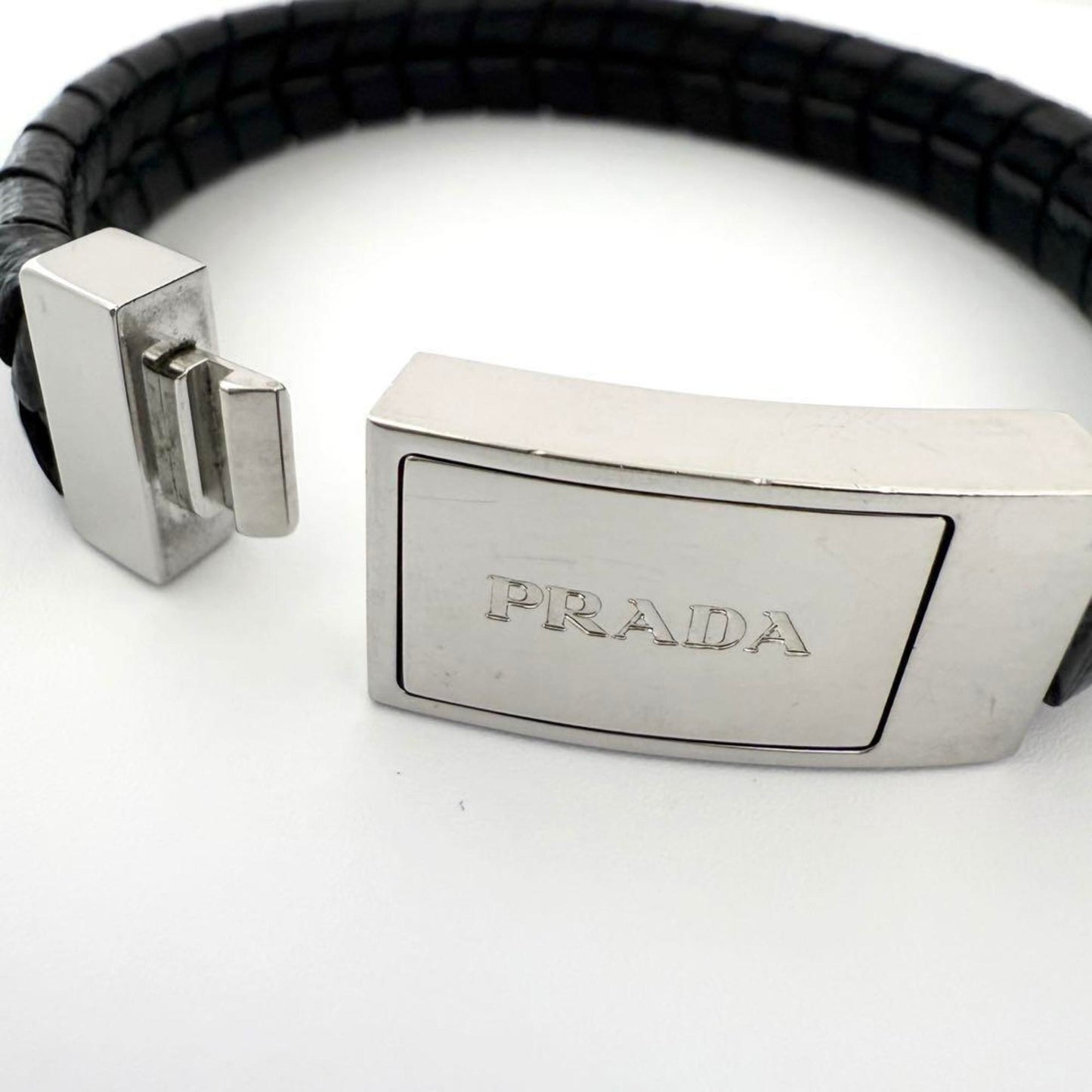 Plate Bracelet Leather and Metal Black