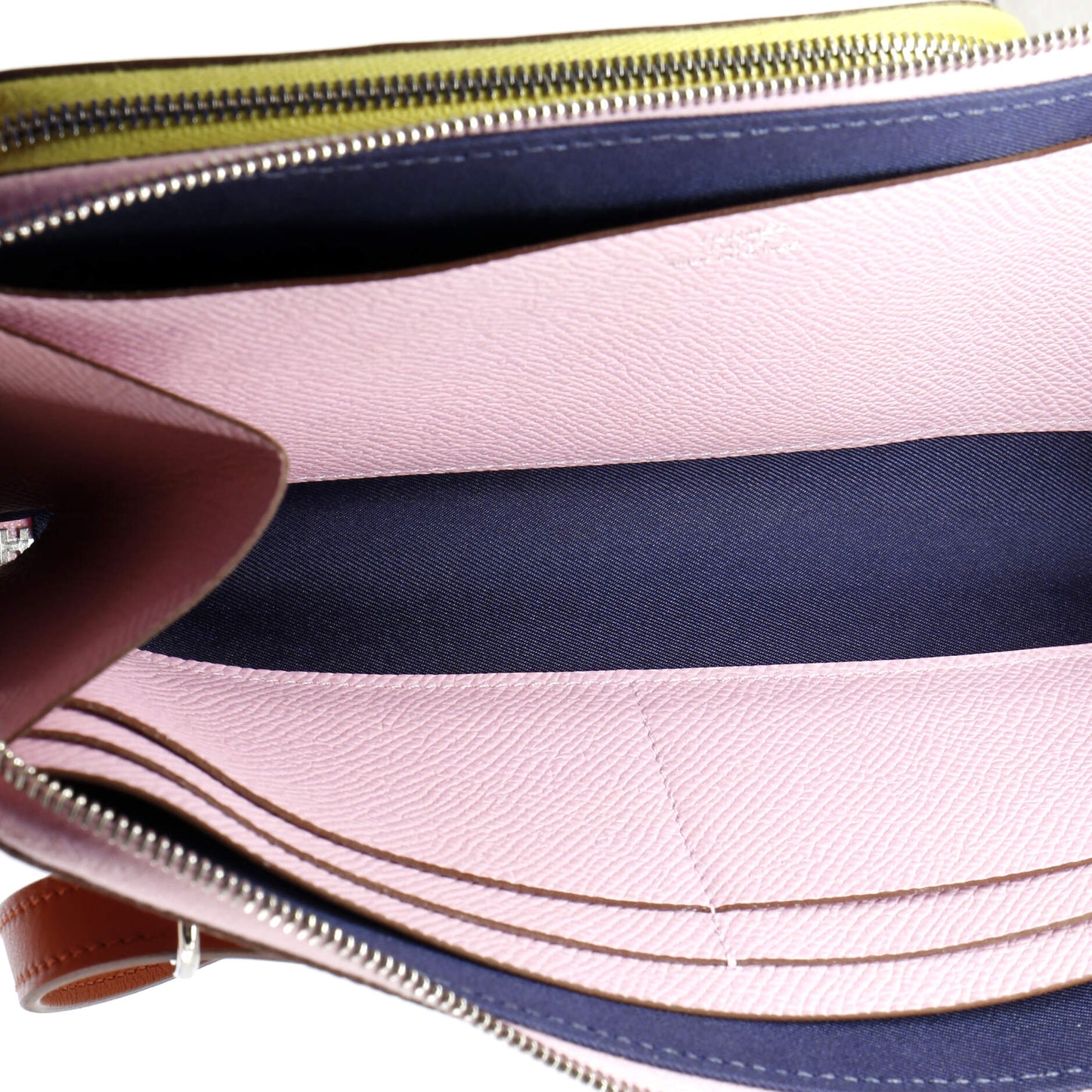 Nouveau To Go Wallet Epsom with Swift