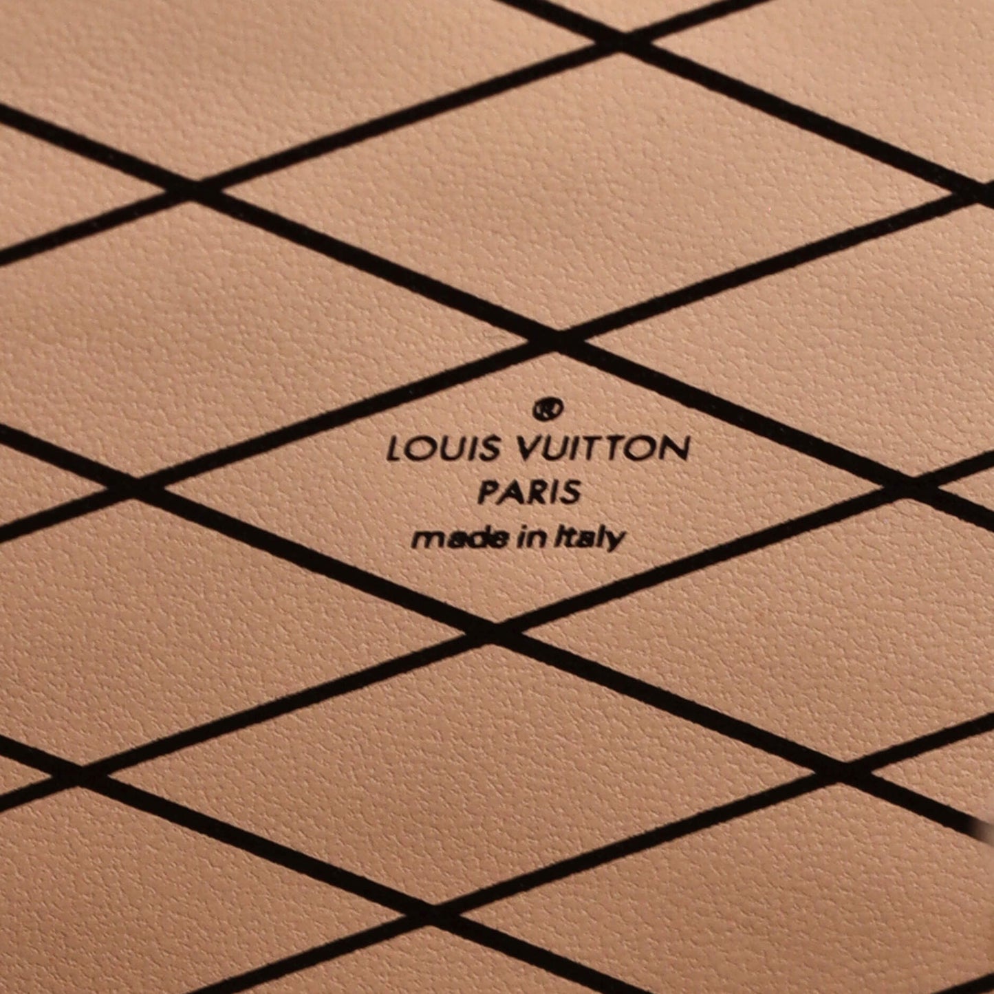 Petite Boite Chapeau Bag Calfskin