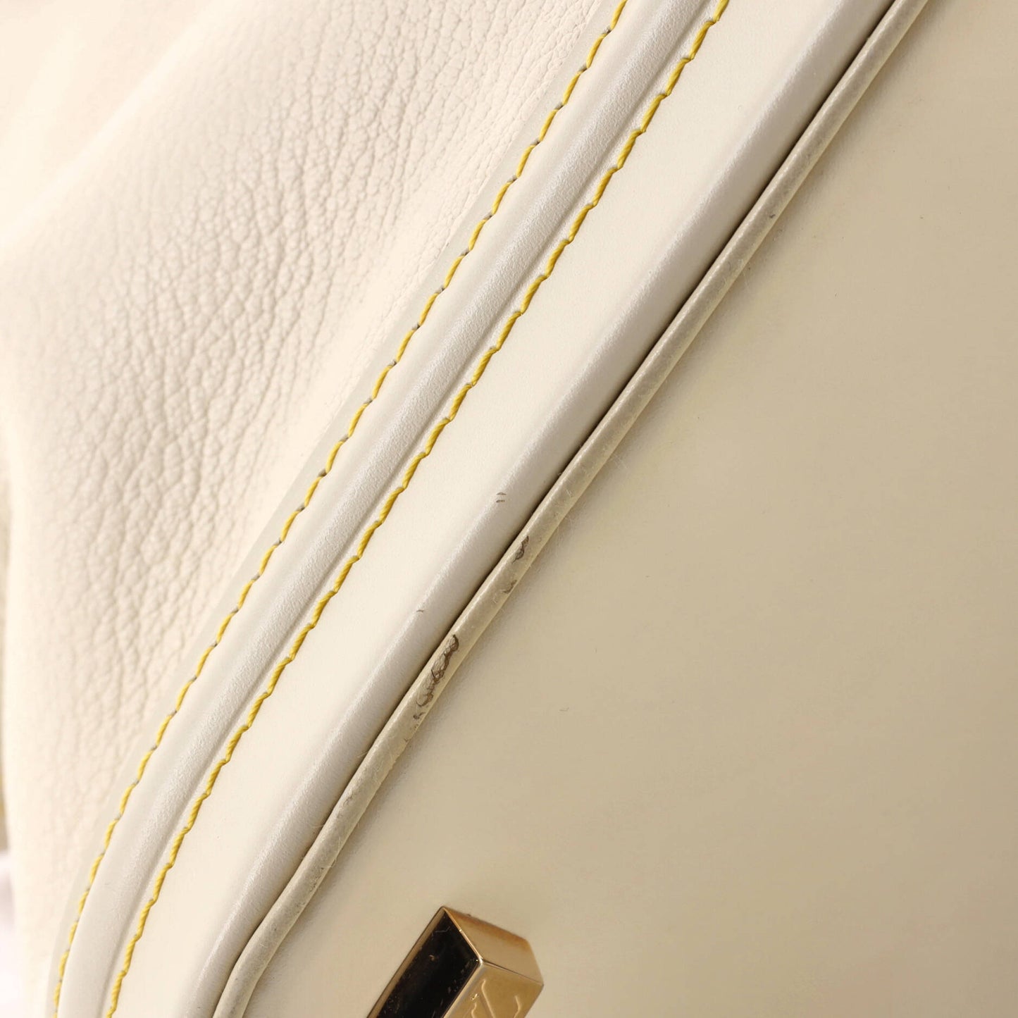 Suhali Lockit Handbag Leather MM