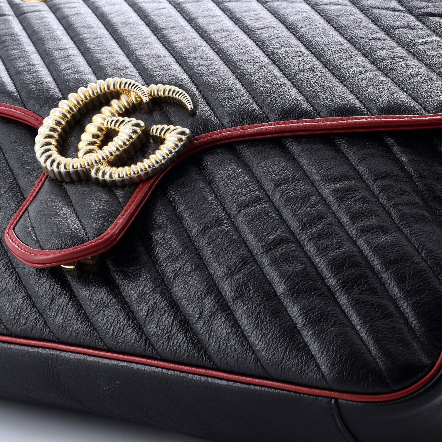 GG Marmont Flap Bag Diagonal Quilted Leather Large