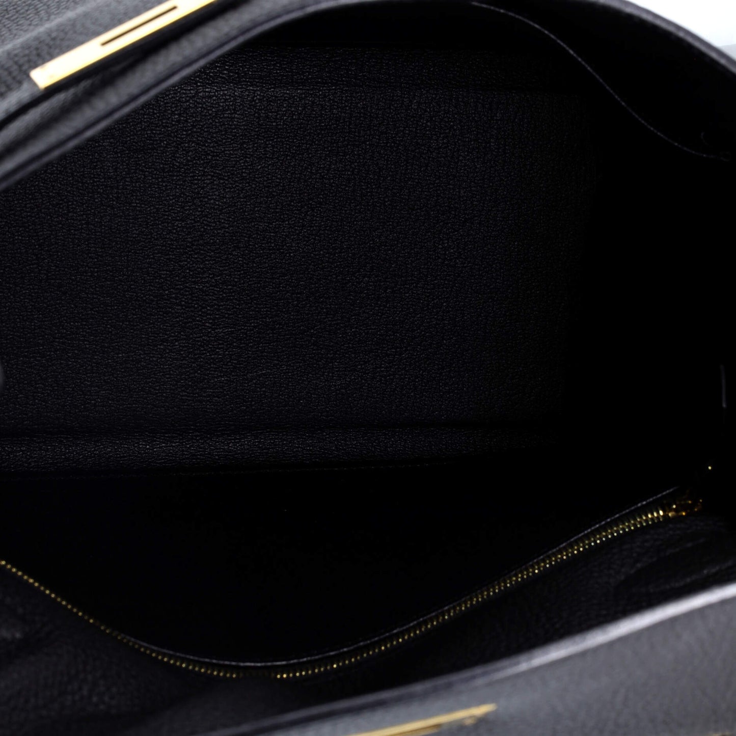 Kelly Handbag Noir Togo with Gold Hardware 28